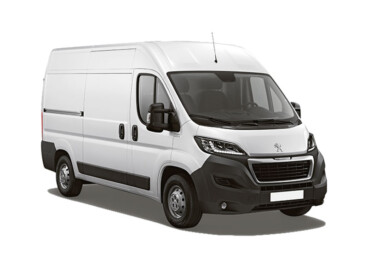 imagem peugeot boxer carrinhas comercial branco para aluguer em lena rent a car